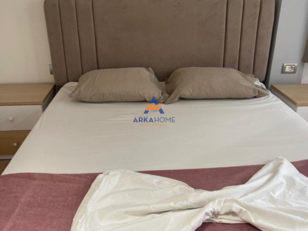 Tirane, jepet me qera apartament 1+1+Ballkon Kati 2, 55 m² 600 € 