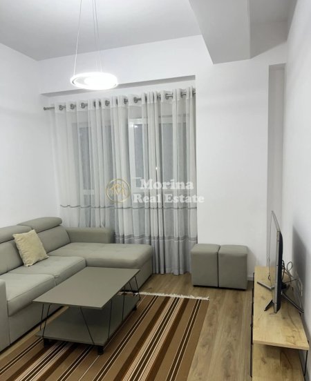 Tirane, jepet me qera apartament 1+1 Kati 6, 50 m² 500 € (Ali Demi)