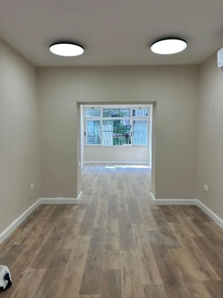 Tirane, shitet apartament 2+1+Ballkon Kati 2, 109 m² 252.000 € (Rruga Margarita Tutulani)