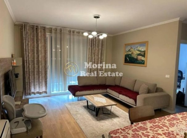 Tirane, jepet me qera apartament 2+1 Kati 3, 106 m² 800 € (Don Bosko)