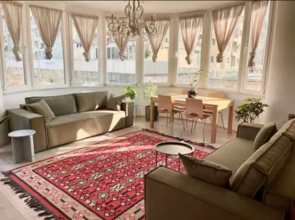 Tirane, shitet apartament 2+1+Ballkon Kati 3, 135 m² 270.000 € (JORDAN MISJA)