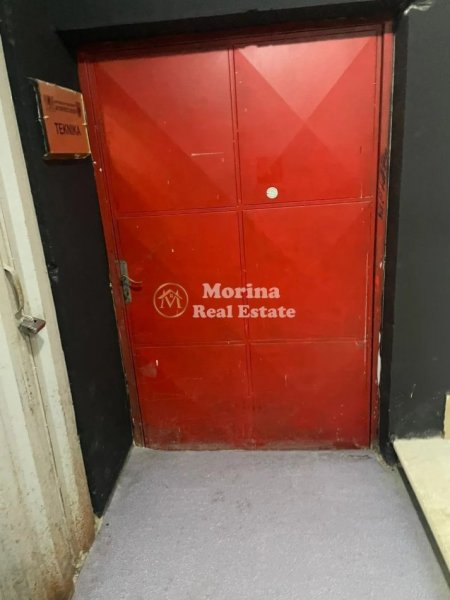 Tirane, shitet magazine Kati -1, 64 m² 36.480 € (Yzberisht)