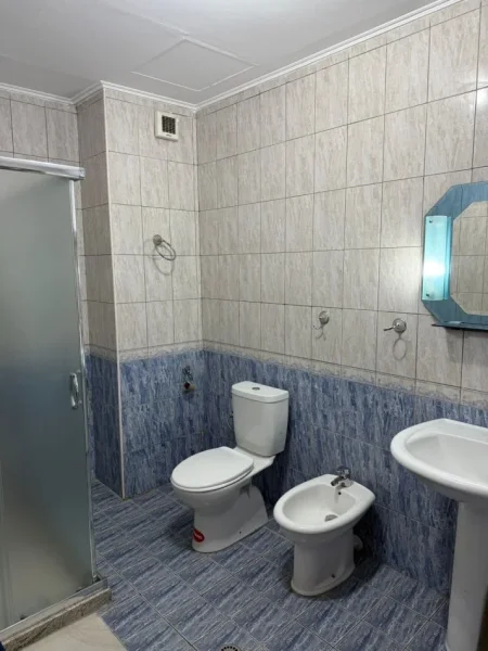 Tirane, jepet me qera apartament 1+1 Kati 5, 74 m² 55.000 Lek (Vizion Plus, Don Bosko)