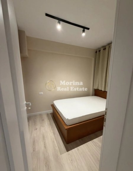 Tirane, jepet me qera apartament 2+1 Kati 1, 70 m² 600 € (Oxhaku)
