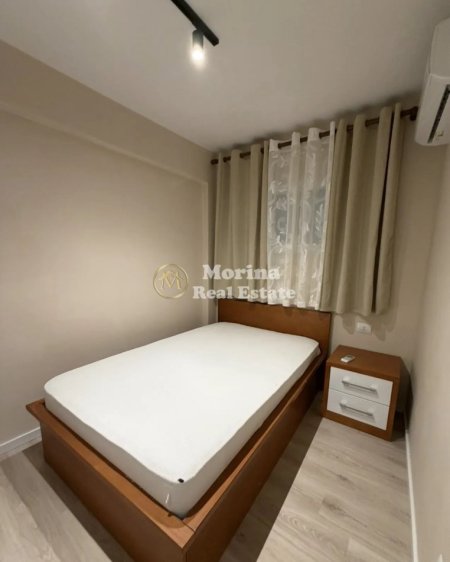Tirane, jepet me qera apartament 2+1 Kati 1, 70 m² 600 € (Oxhaku)