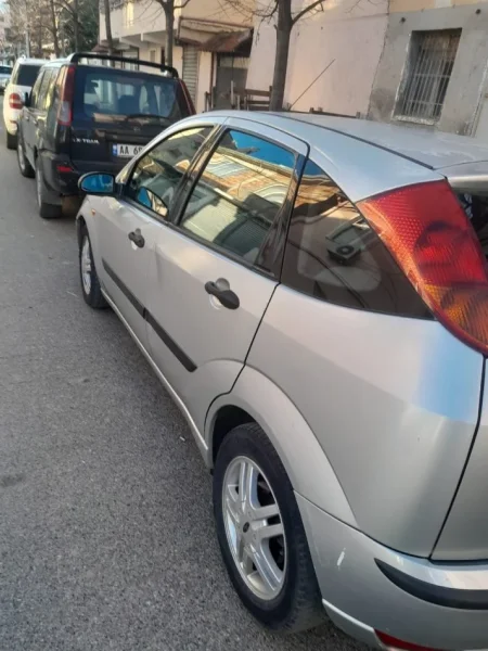 Elbasan, shitet ford focus Nafte, gri metalizato manuale Kondicioner 1.300 €
