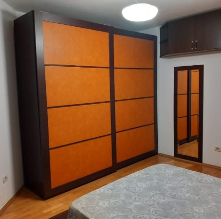 Tirane, jepet me qera apartament 1+1+Ballkon Kati 4, 65 m² 55,000Leke (21 Dhjetorit/Rruga Frederik Shiroka)