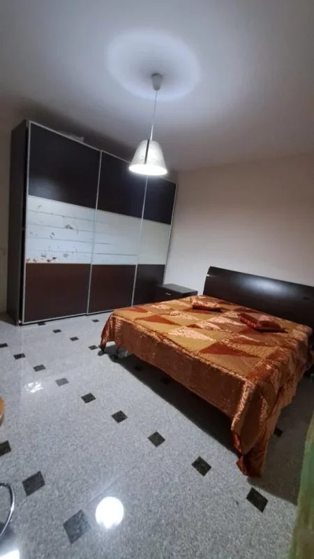 Tirane, jepet me qera apartament 2+1 Kati 4, 82 m² 600 € (VASIL SHANTO)