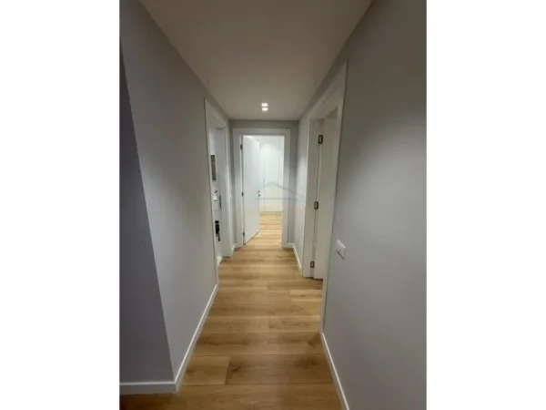 Tirane, jepet me qera apartament 2+1 Kati 2, 92 m² 700 € (Rezidenca Kodra e Diellit 2)