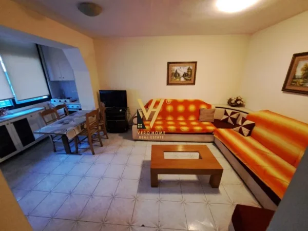 Tirane, jepet me qera apartament 1+1+Ballkon Kati 2, 52 m² 400 € (QYTET STUDENTI)