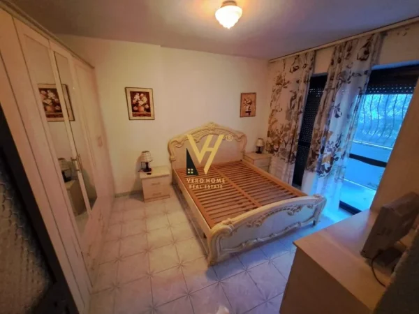 Tirane, jepet me qera apartament 1+1+Ballkon Kati 2, 52 m² 400 € (QYTET STUDENTI)