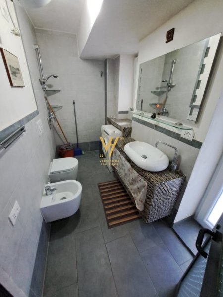 Tirane, jepet me qera apartament 1+1+Ballkon Kati 2, 52 m² 400 € (QYTET STUDENTI)