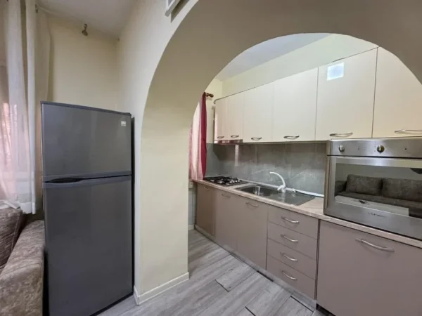 Tirane, shitet apartament 1+1 , 60 m² 147.000 €