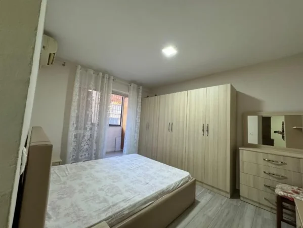 Tirane, shitet apartament 1+1 , 60 m² 147.000 €