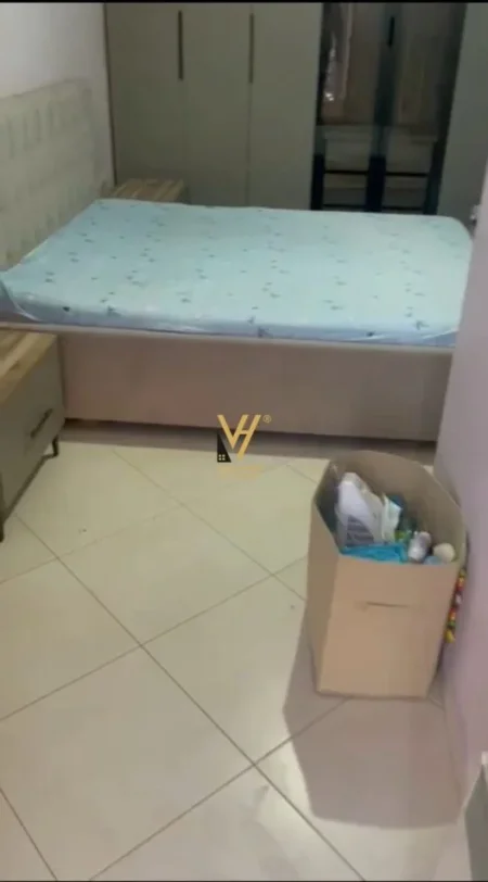 Tirane, jepet me qera apartament 2+1+Ballkon Kati 5, 98 m² 450 € (FRESK)