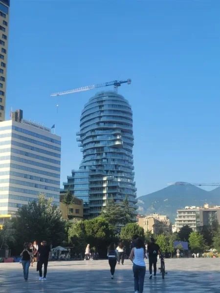 Tirane, shitet apartament 1+1+Ballkon Kati 10, 80 m² 380.500 € (SHESHI SKENDERBEJ)