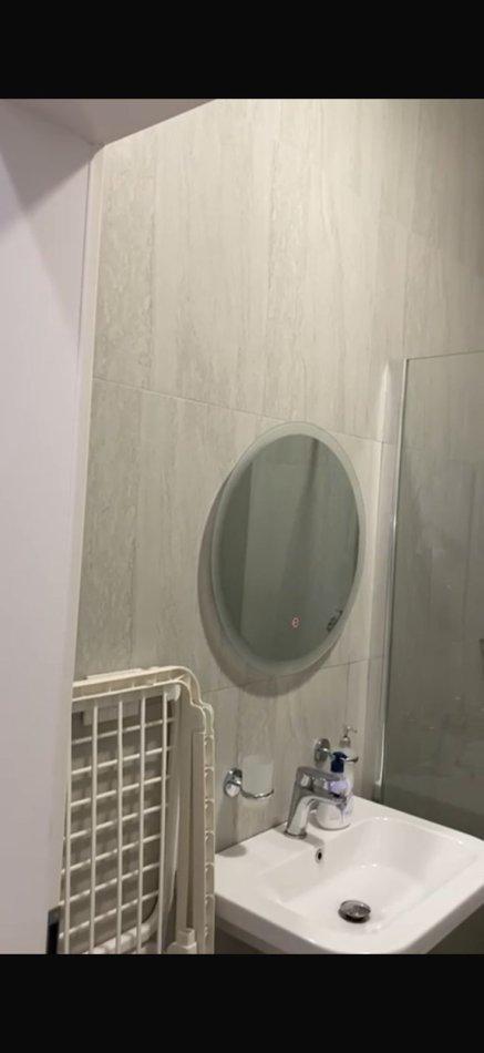 Tirane, jepet me qera garsonier 1+1 Kati 6, 30 m² 300 € (Ali Demi)