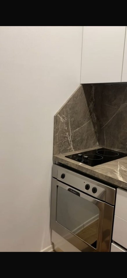 Tirane, jepet me qera garsonier 1+1 Kati 6, 30 m² 300 € (Ali Demi)