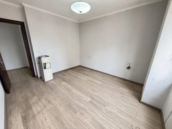 Tirane, shitet apartament 2+1+Aneks+Ballkon Kati 3, 103 m² 258.000 € (Muhamet Gjollesha)