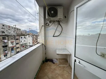 Tirane, shitet apartament 2+1+Ballkon Kati 5, 85 m² 125.000 € (Porcelan)