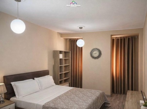 Tirane, jepet me qera apartament 1+1 Kati 5, 74 m² 600 € (Rruga Don Bosko)