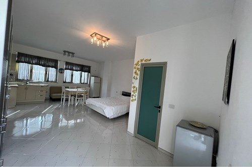 Tirane, jepet me qera garsonier 1+1 Kati 1, 30 m² 400 € (Vaqarr)