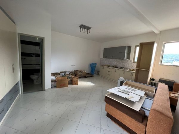 Tirane, jepet me qera garsonier 1+1 Kati 1, 23 m² 350 € (Vaqarr)