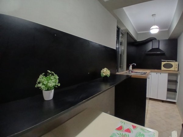 Tirane, jepet me qera apartament 2+1+Ballkon Kati 3, 65 m² 400 € (Don bosko)