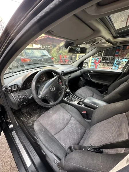 shes Mercedes Benz Nafte, manuale