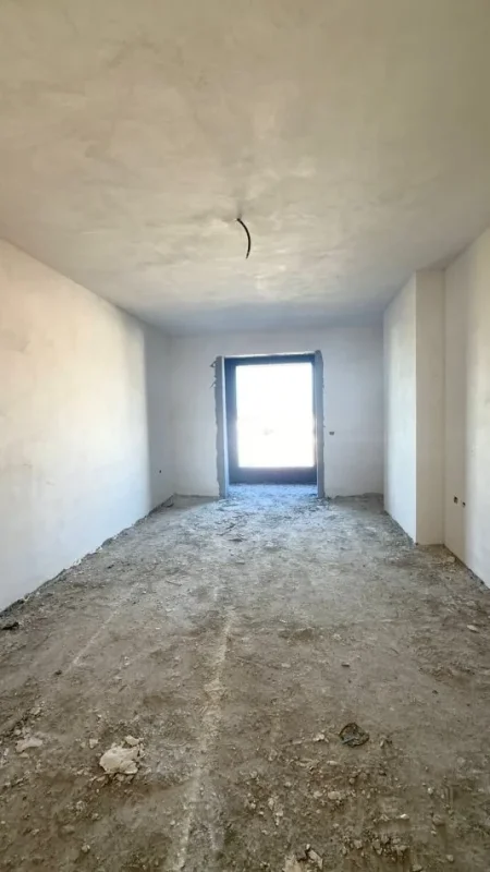 Tirane,(AMSH2601) Shitet Apartament 1+1 Kati 5, 86 m² 103.200 € (Rruga Josif Mihali, Paskuqan, Tirane.)