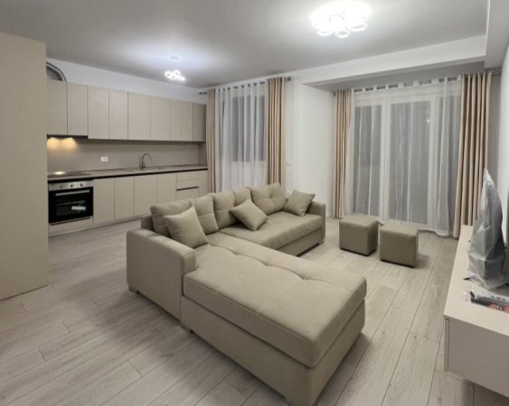 Tirane, jepet me qera apartament 2+1+Aneks+Ballkon Kati 9, 100 m² 600 € (astir)