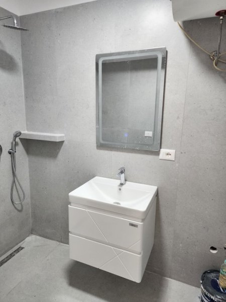 Tirane, shitet apartament 2+1 Kati 4, 63 m² 118.000 € 