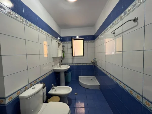 Pogradec, shitet Kati 8, 93 m² 95.040 € (Pogradec)