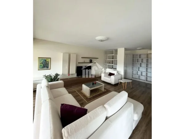 Tirane, jepet me qera apartament 2+1+Ballkon Kati 2, 135 m² 1.300 € ("LONG HILLS" RESIDENCE, 500 M NGA TEG)