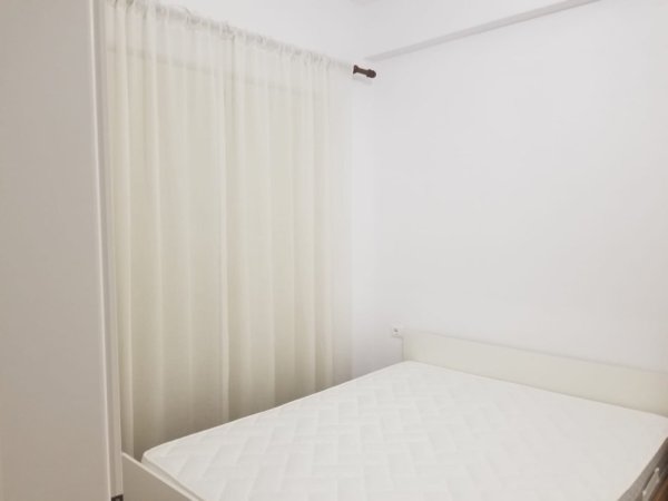 Tirane, jepet me qera apartament 1+1 Kati 3, 