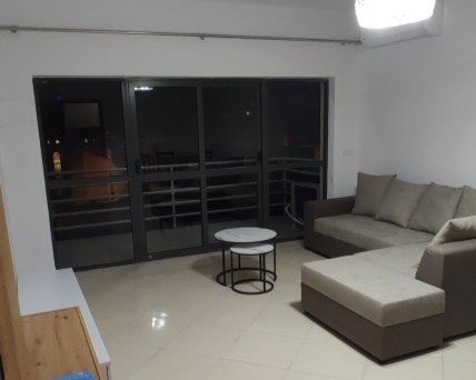 Tirane, jepet me qera apartament 2+1+Aneks+Ballkon Kati 3, 95 m² 600 € (rruga don bosko)