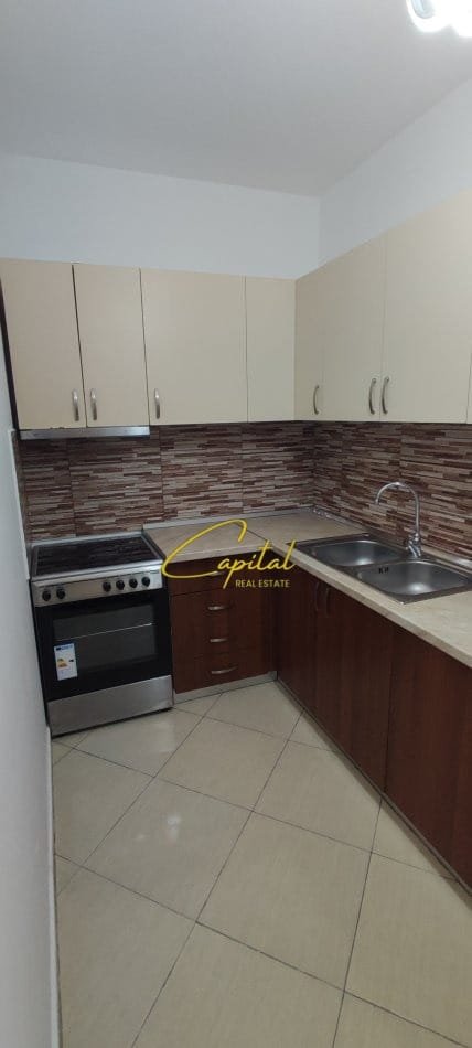 Tirane, jepet me qera apartament 2+1 Kati 3, 94 m² 600 € (DON BOSKO)