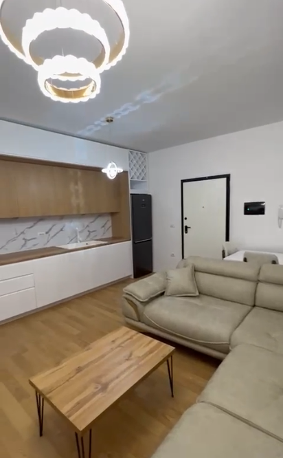 Tirane, jepet me qera apartament 1+1 Kati 6, 73 m² 700 € (ZOGU I ZI)