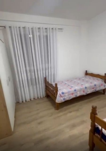 Tirane, jepet me qera apartament 2+1 Kati 2, 94 m² 450 € 