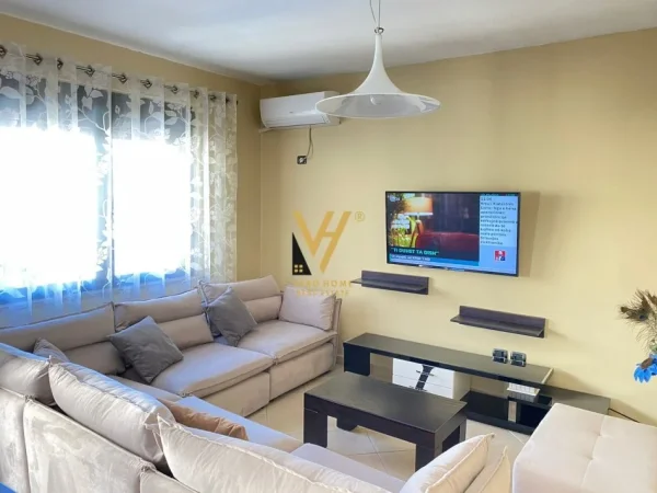 Tirane, jepet me qera apartament 2+1+Ballkon Kati 3, 113 m² 900 € (MINE PEZA)
