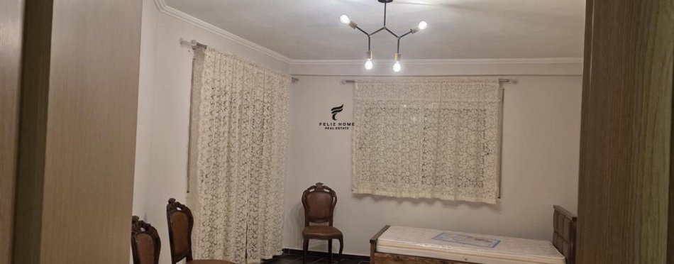 Tirane, jepet me qera apartament 2+1 Kati 6, 120 m² 500 € (YZBERISHT)