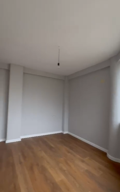 Tirane, shitet apartament 1+1 Kati 2, 64 m² 95.000 € (FRESKU)