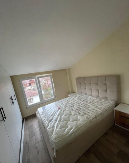 Tirane, jepet me qera apartament 1+1+Ballkon Kati 3, 50 m² 450 € (RRUGA E ELBASANIT)