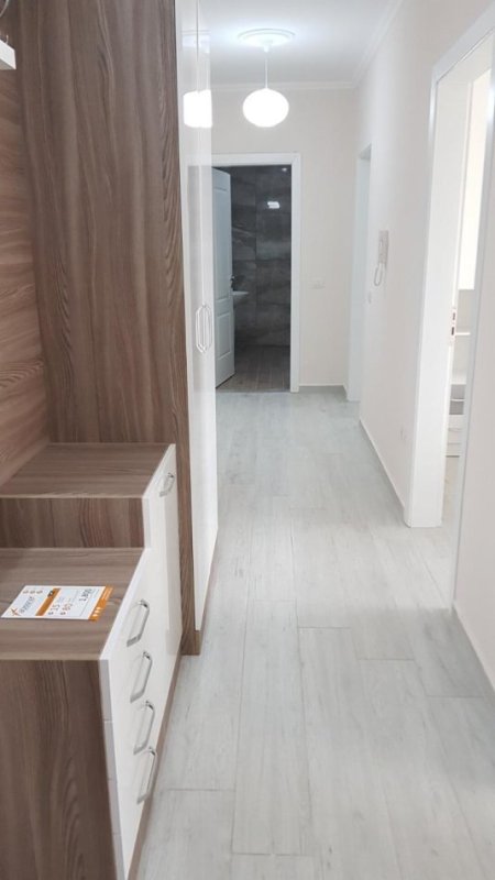 Tirane, jepet me qera apartament 2+1 Kati 5, 105 m² 650 € (5 maji)