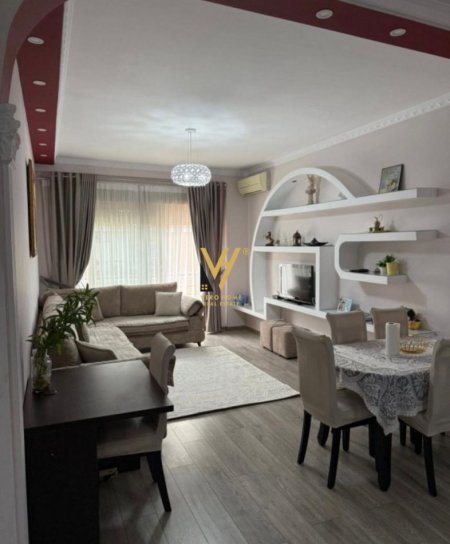 Tirane, jepet me qera apartament 1+1+Ballkon Kati 5, 74 m² 600 € (DON BOSKO)