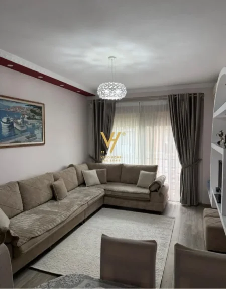 Tirane, jepet me qera apartament 1+1+Ballkon Kati 5, 74 m² 600 € (DON BOSKO)
