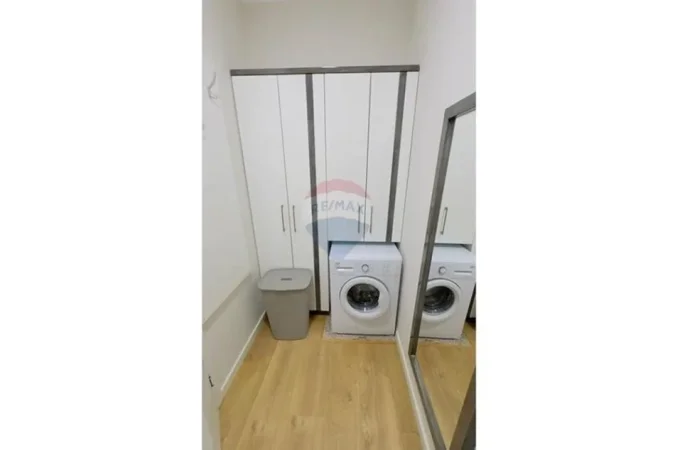 Shqiperi, jepet me qera apartament 1+1 Kati 1, 70 m² 1.000 € (rruga e kosovareve)