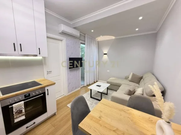 Tirane, shitet apartament 1+1+Ballkon Kati 1, 43 m² 119.000 € (Neom129674)