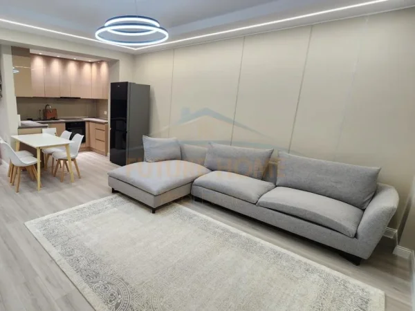 Tirane, jepet me qera apartament 1+1 Kati 1, 76 m² 600 € (Kodra e diellit 2)