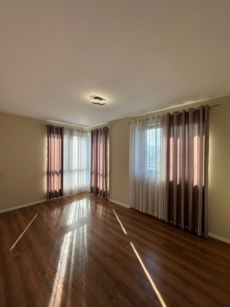 Tirane, jepet me qera apartament 2+1 Kati 7, 80 m² 500 € (ASTIR)